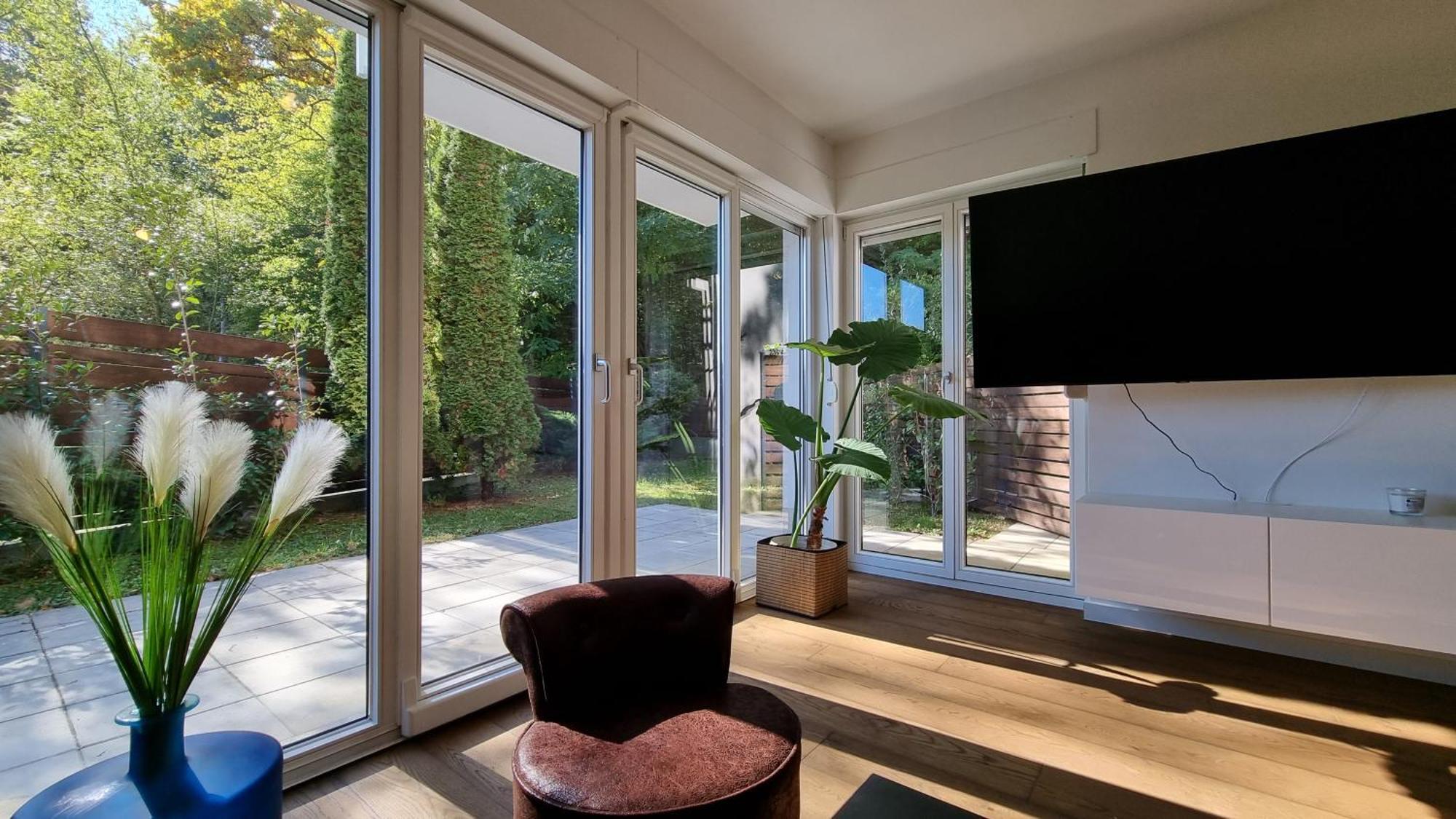 Quaint Townhome W Forest View Zagabria