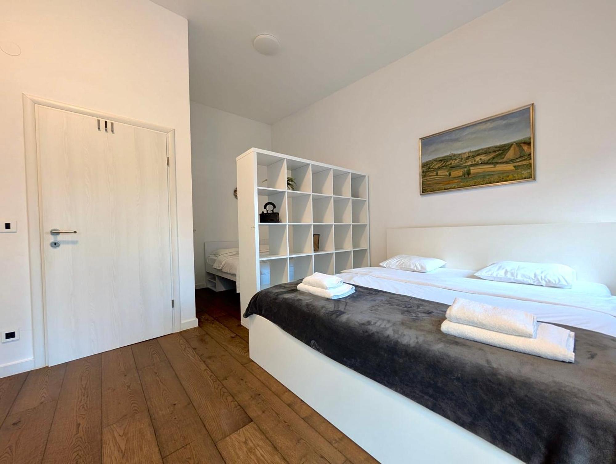 Quaint Townhome W Forest View * Zagreb
