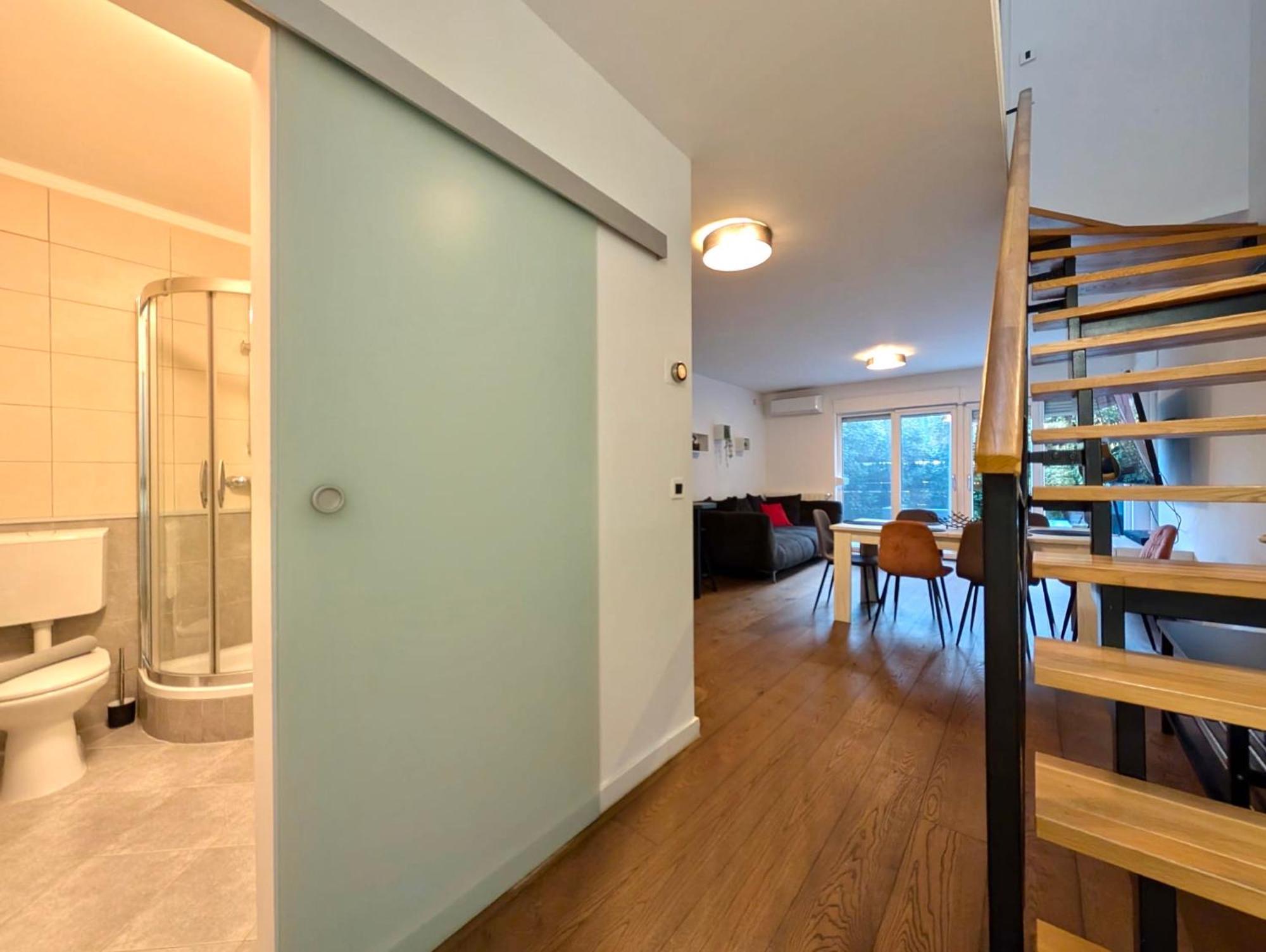 Quaint Townhome W Forest View Appartamento